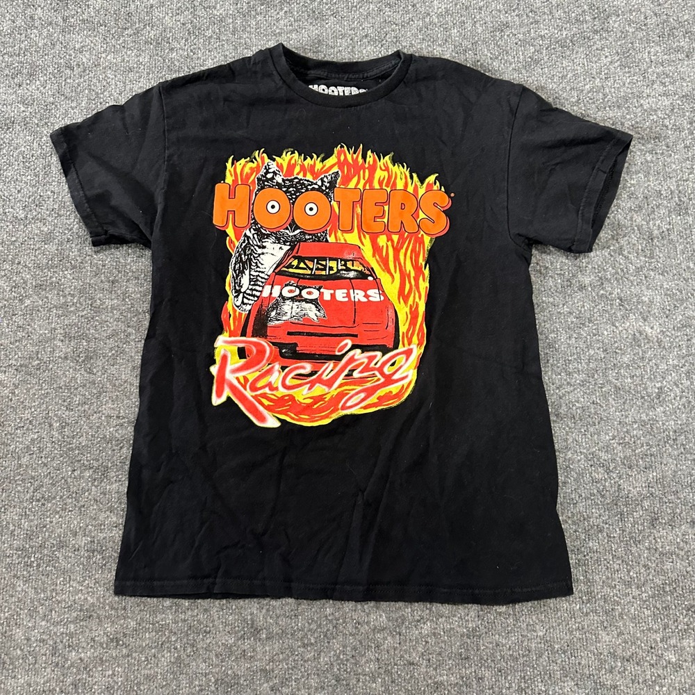 Hooters T-Shirt Mens Size M Racing Graphic Owl Fire Race Car Ripple Junction